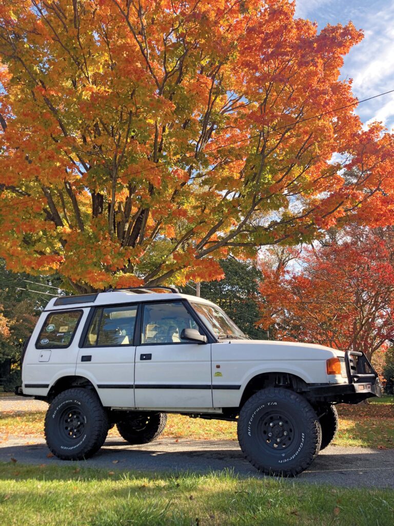Rovers Magazine: America's Largest Land Rover Publication