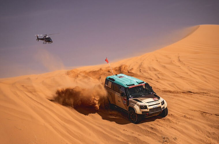 DAKAR DEFENDER RALLY SARA PRICE 504 STAGE6 CREDIT ASOFOTOPVictorEleuterio